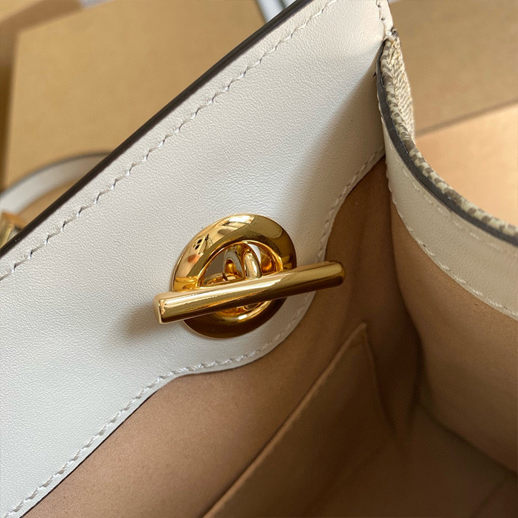 GUCCI PADLOCK SMALL SHOULDER BAG