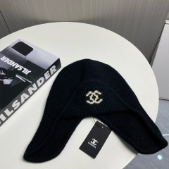 CHANEL Knitted hat