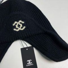 CHANEL Knitted hat