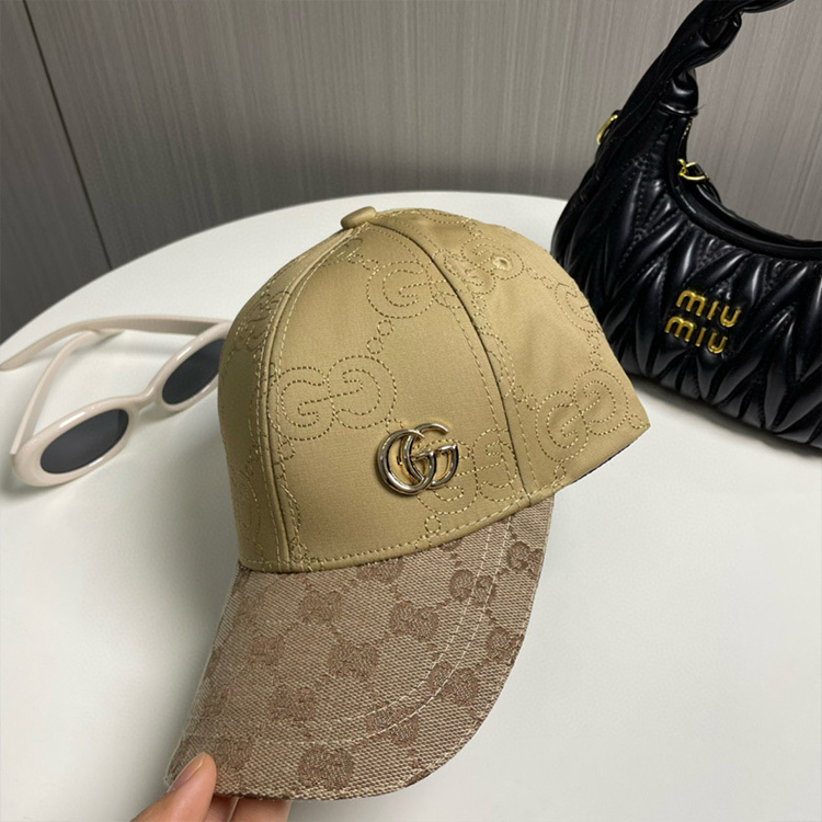 GUCCI baseball cap