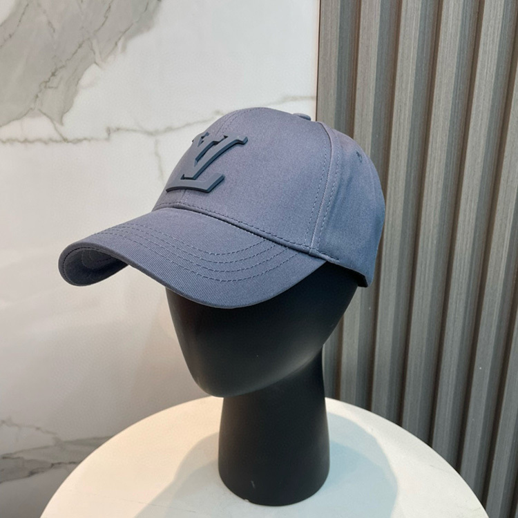 LV Classic baseball cap