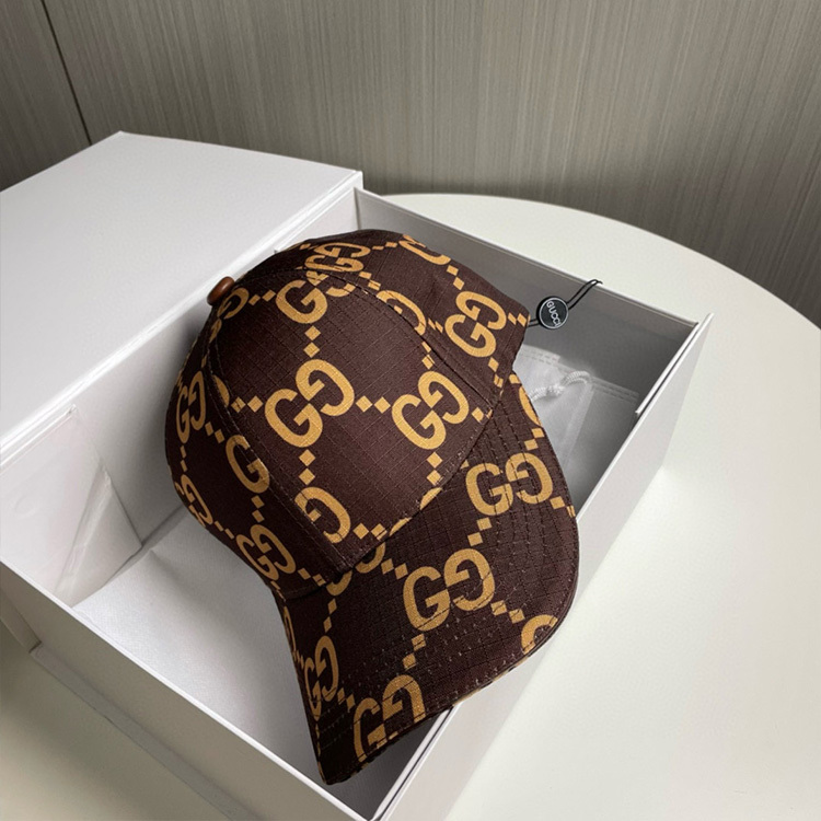 GUCCI baseball cap