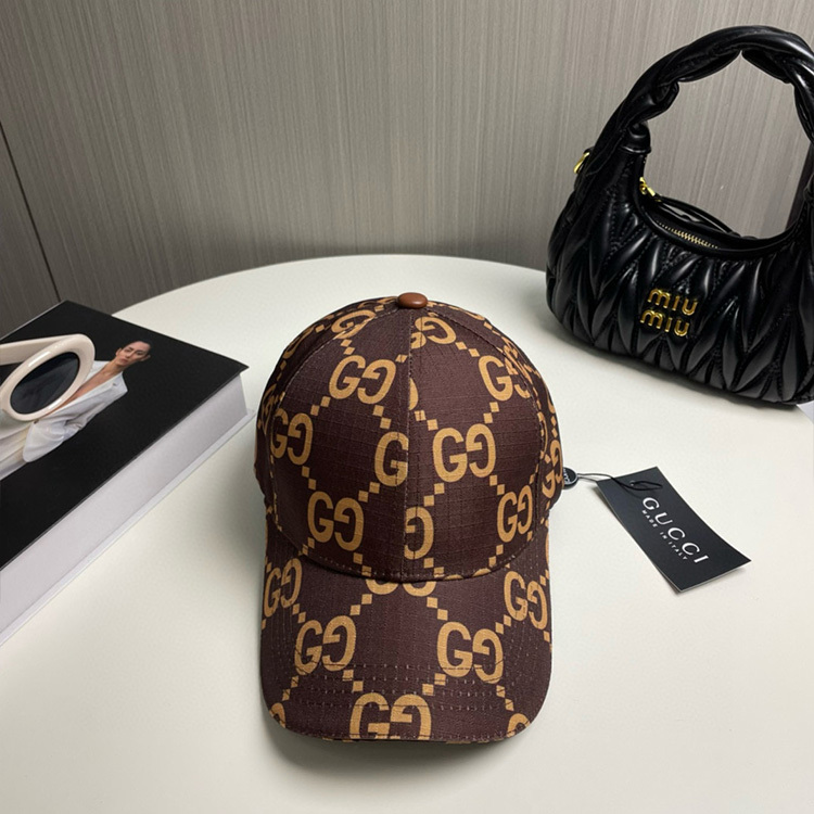 GUCCI baseball cap