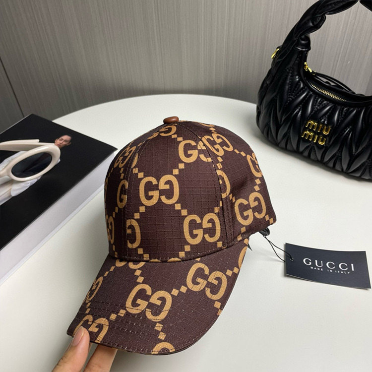 GUCCI baseball cap