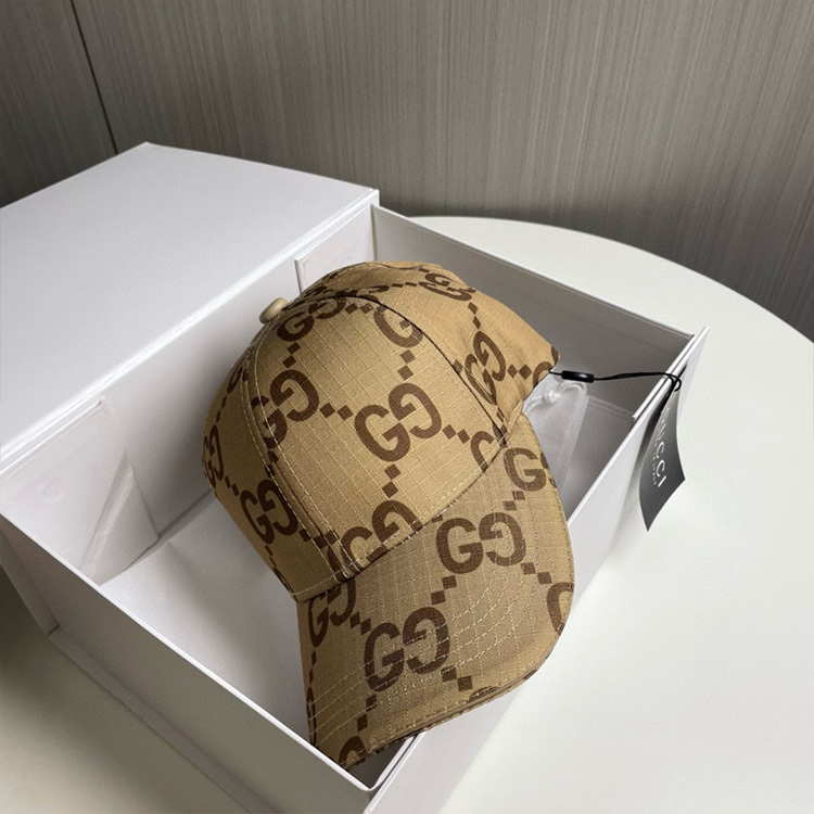 GUCCI baseball cap