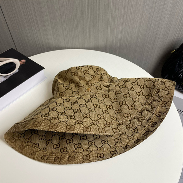 GUCCI Bucket Hat