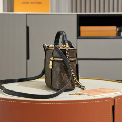 LV VANITY SMALL Handbag