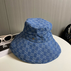 GUCCI Bucket Hat