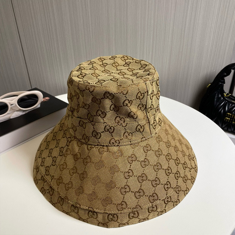 GUCCI Bucket Hat
