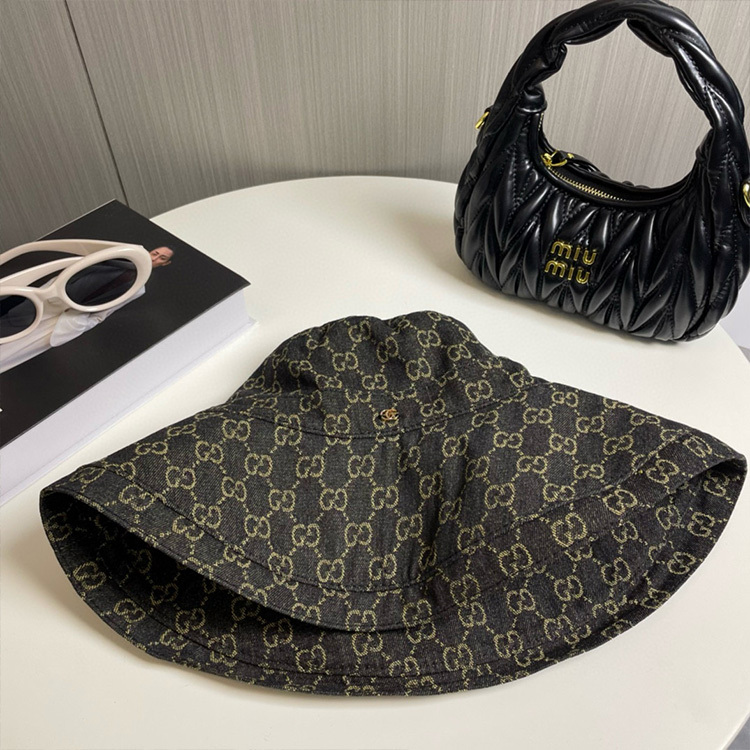 GUCCI Bucket Hat
