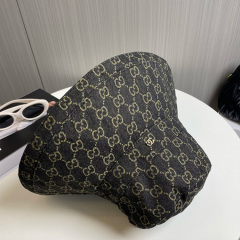 GUCCI Bucket Hat
