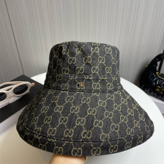 GUCCI Bucket Hat