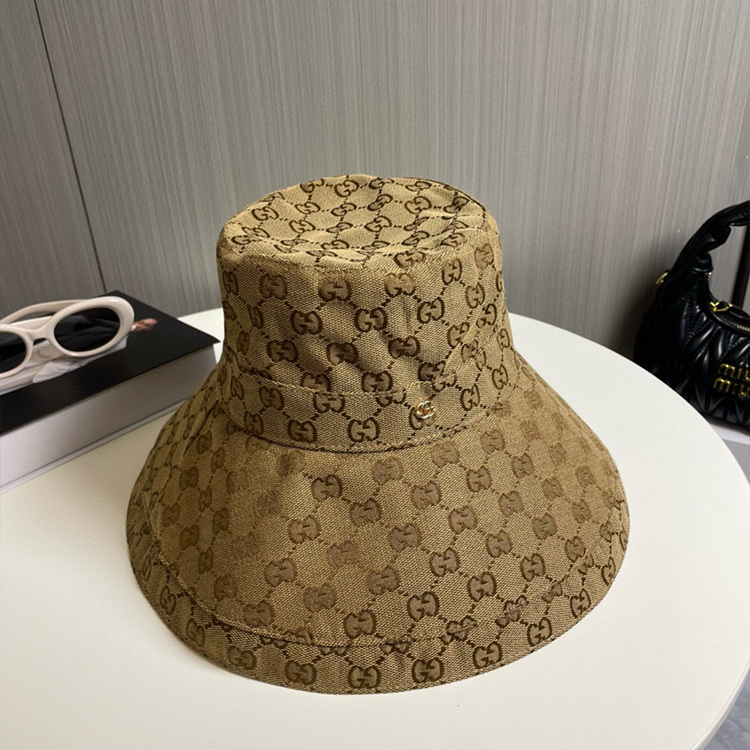 GUCCI Bucket Hat