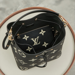 LV NéoNoé MM Handbag