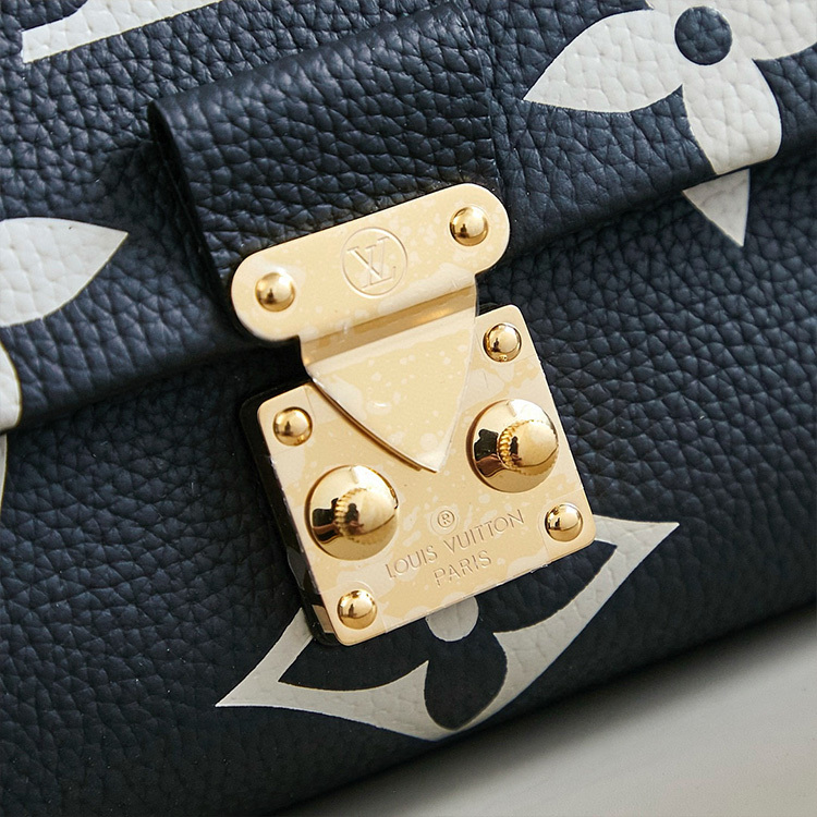 LV Madeleine MM Handbag