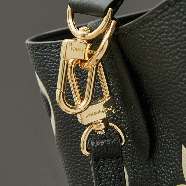 LV NéoNoé MM Handbag