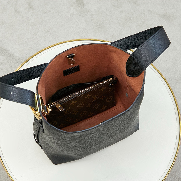 LV Low Key Hobo PM