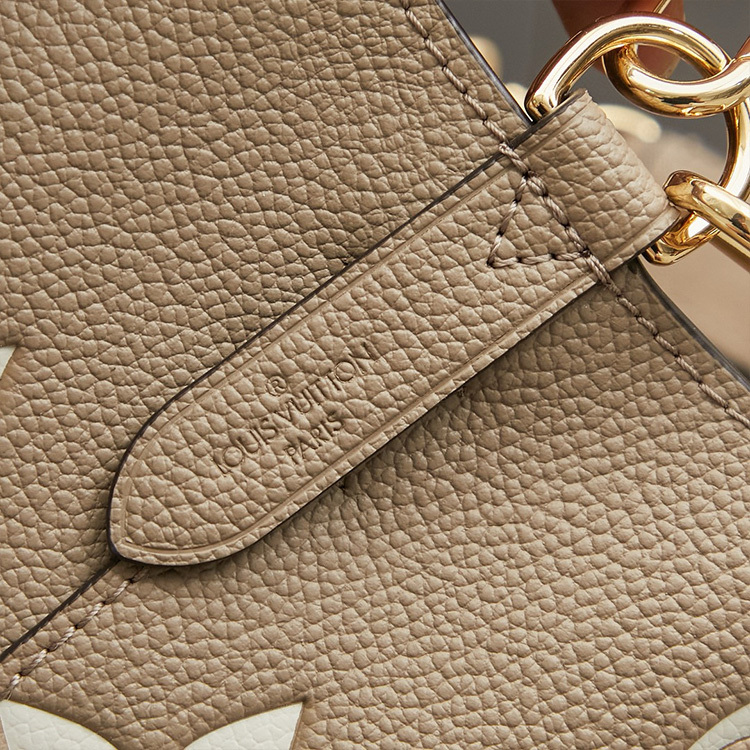 LV NéoNoé MM Handbag