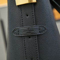 LV Low Key Hobo PM
