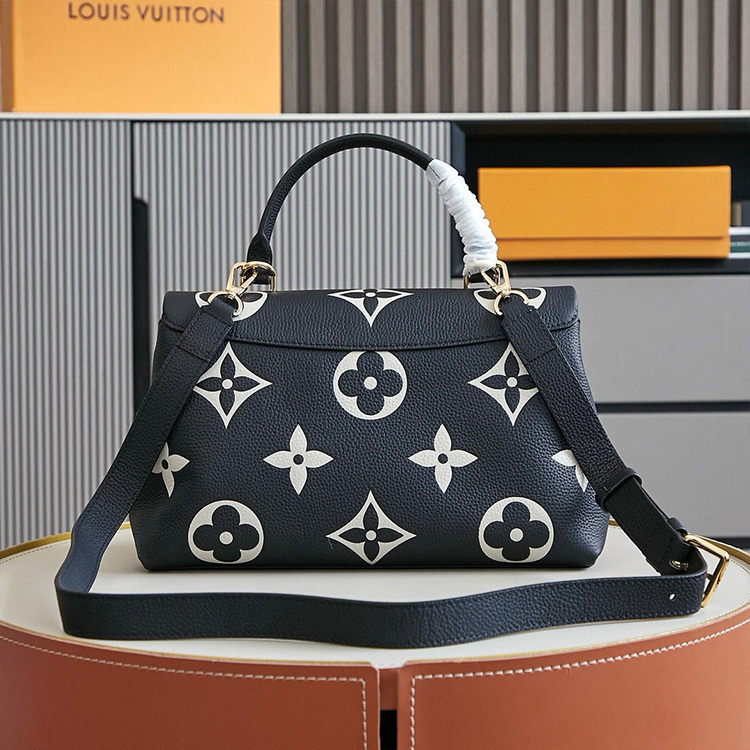LV Madeleine MM Handbag