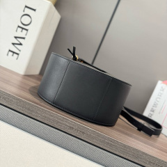LOEWE Hammock bag