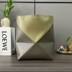 LOEWE Medium Puzzle Fold tote in shiny calfskin