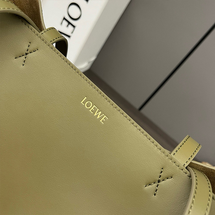 LOEWE Medium Puzzle Fold tote in shiny calfskin