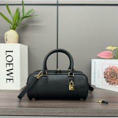 LOEWE Amazona 23 Cropped bag in nappa calfskin