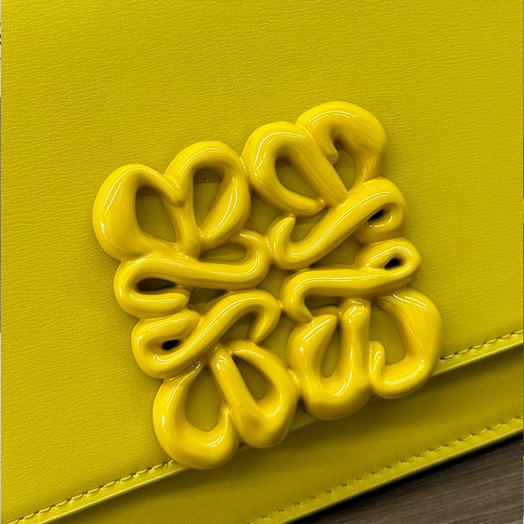 LOEWE Goya bag