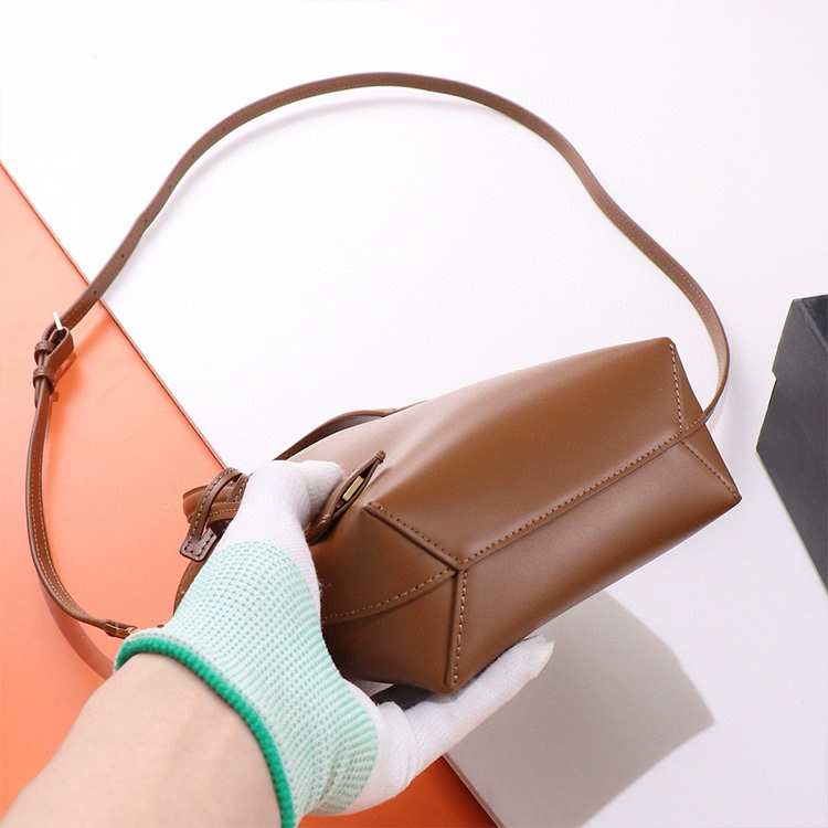 YSL MINI TOY SHOPPING SAINT LAURENT IN BOX LEATHER