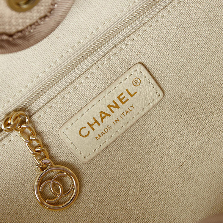 CHANEL SHOPPING BAG
