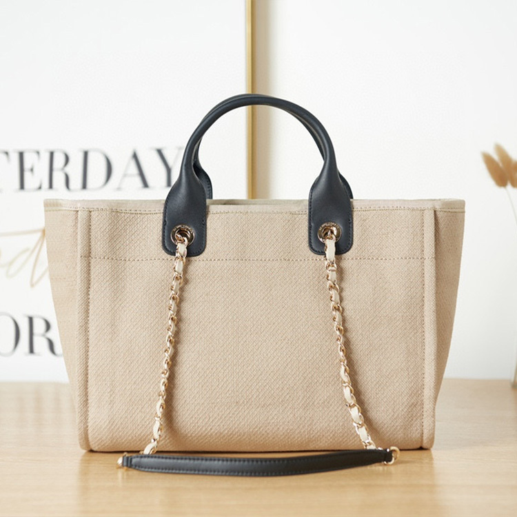 CHANEL SHOPPING BAG
