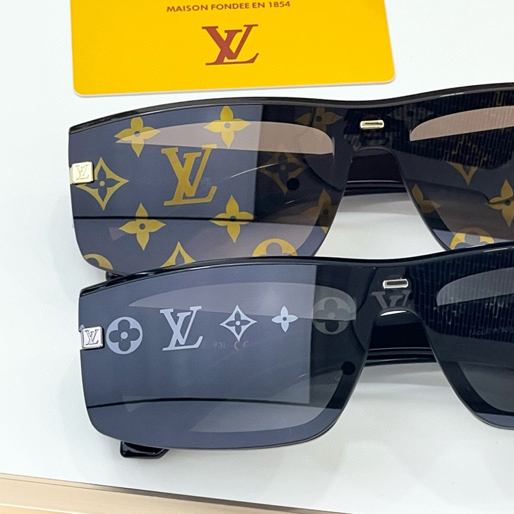 LV Speed Mask Sunglasses