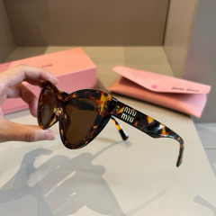 MIUMIU Sunglasses