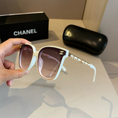 CHANEL Women's Fashion Sunglasses