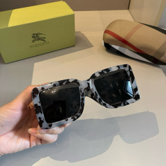 BURBERRY Women's Fashion Sunglasses