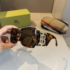 BURBERRY Women's Fashion Sunglasses