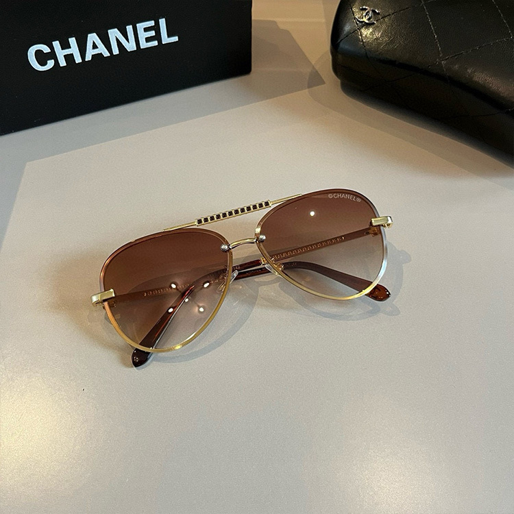 CHANEL Women's Sunglasses