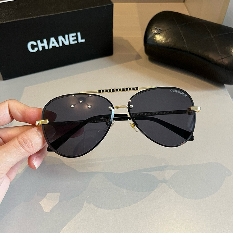 CHANEL Women's Sunglasses