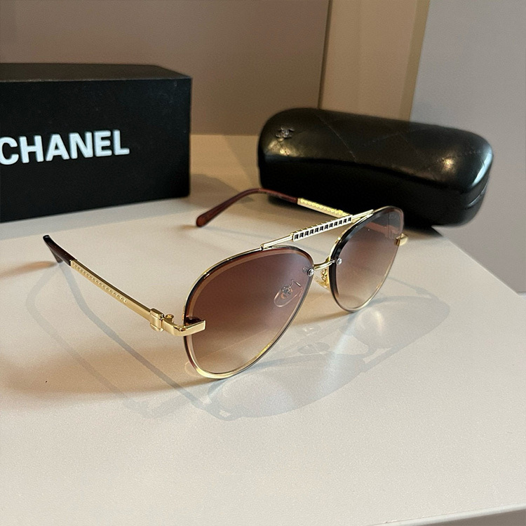 CHANEL Women's Sunglasses