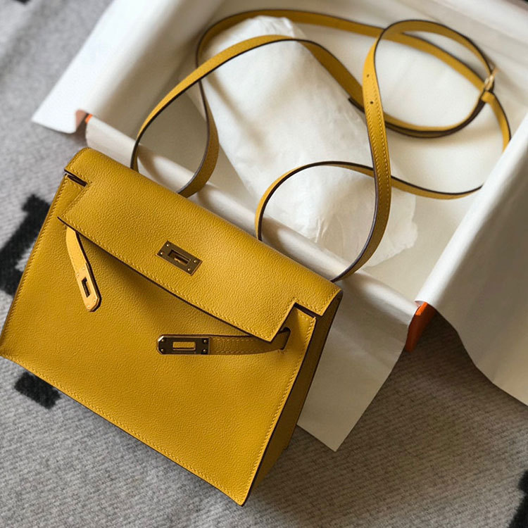 HERMES Kelly Danse Handbag