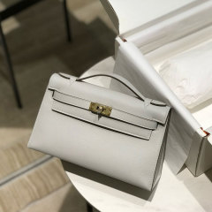 HERMES 𝖪𝖾𝗅𝗅𝗒 𝖯𝗈𝖼𝗁𝖾𝗍𝗍𝖾 Handbag