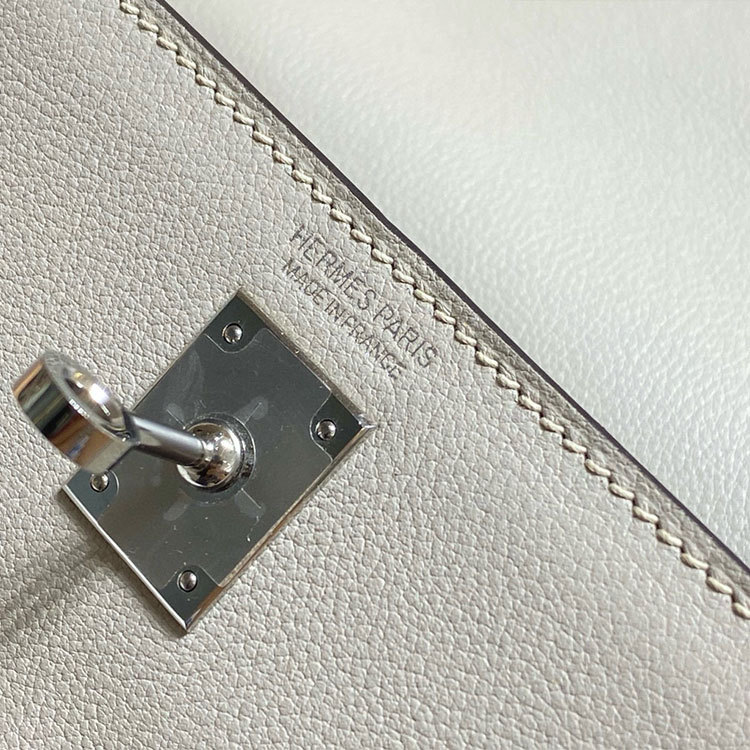 HERMES Kelly Danse Handbag