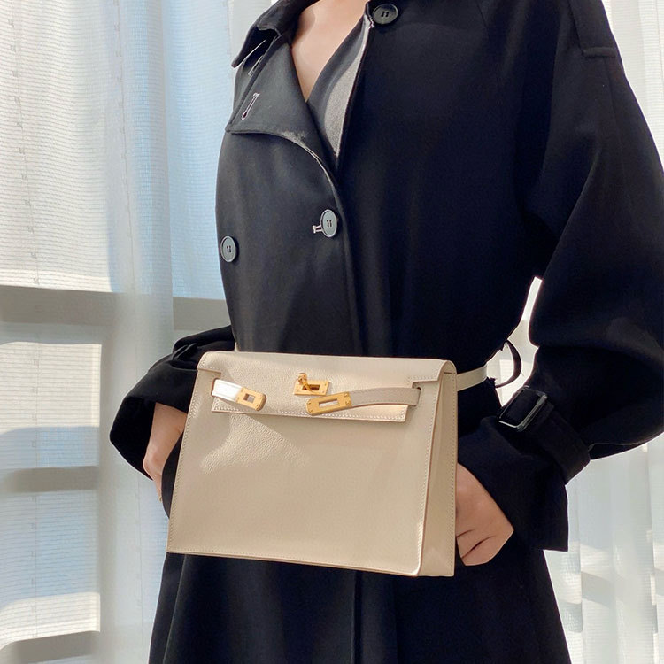 HERMES Kelly Danse Handbag