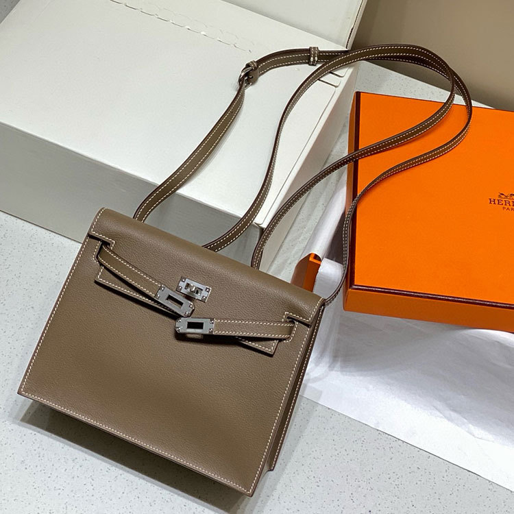 HERMES Kelly Danse Handbag