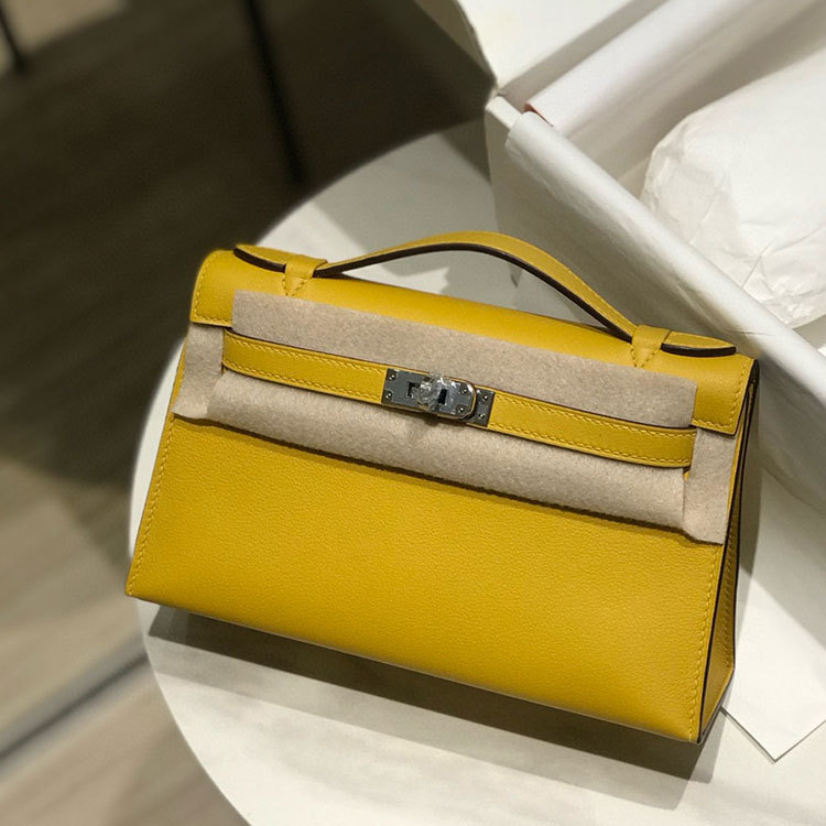 HERMES 𝖪𝖾𝗅𝗅𝗒 𝖯𝗈𝖼𝗁𝖾𝗍𝗍𝖾 Handbag
