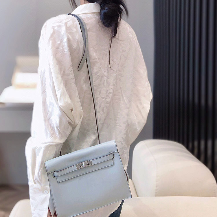 HERMES Kelly Danse Handbag