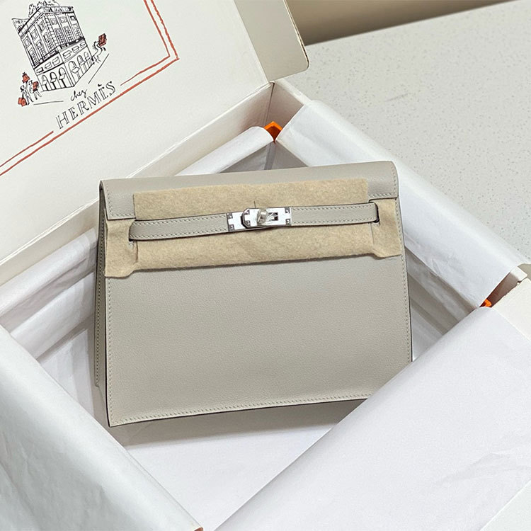 HERMES Kelly Danse Handbag