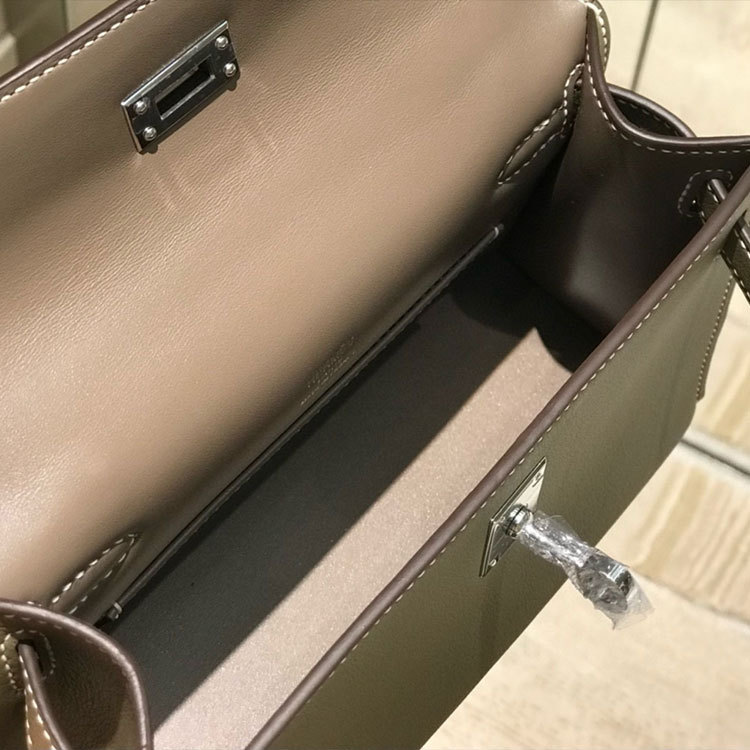 HERMES 𝖪𝖾𝗅𝗅𝗒 𝖯𝗈𝖼𝗁𝖾𝗍𝗍𝖾 Handbag