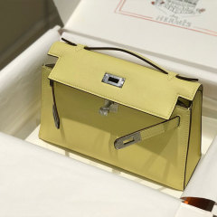 HERMES 𝖪𝖾𝗅𝗅𝗒 𝖯𝗈𝖼𝗁𝖾𝗍𝗍𝖾 Handbag